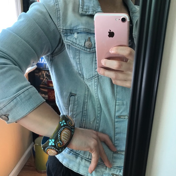 Colorful Paisley Patterned Bracelets Set - Picture 8 of 8